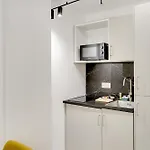 Cozy Studio In The Bastille Neighborhood